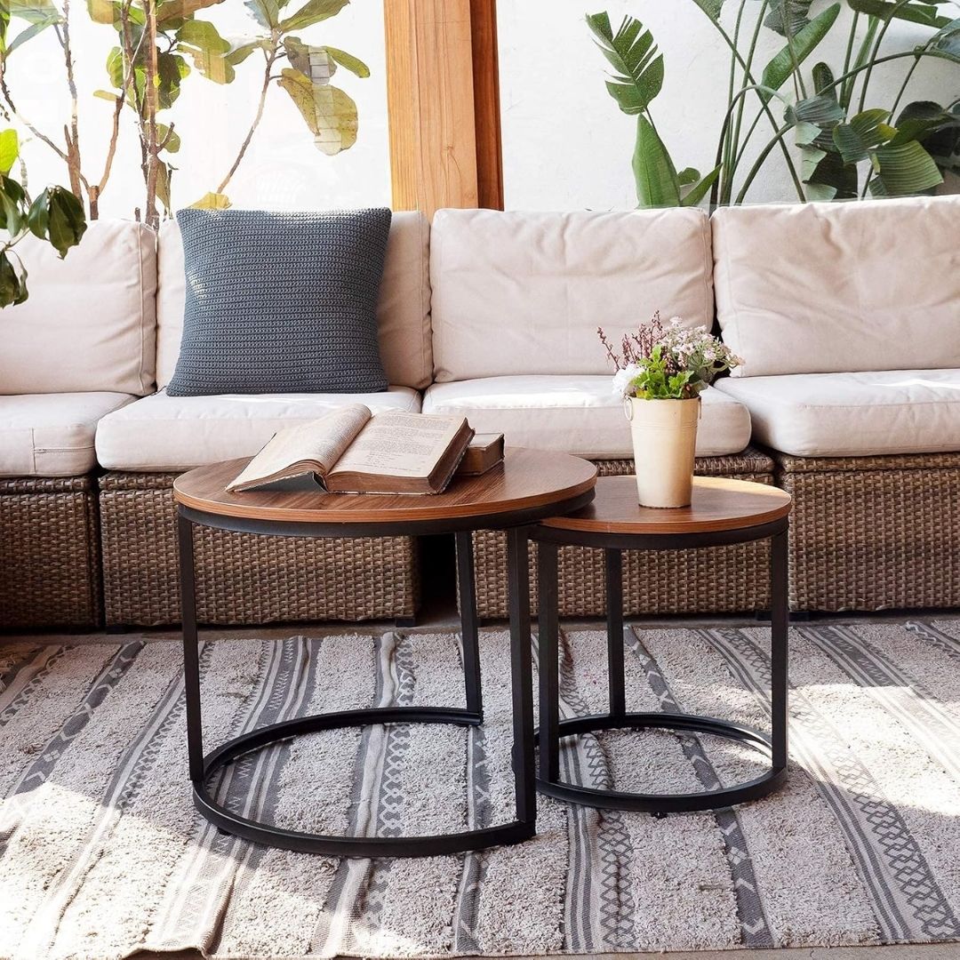 Saga – Stilrent satsbord i industriell design med rund träfinish